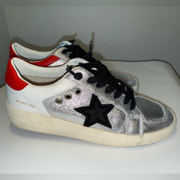 VINTAGE HAVANA KAY SNEAKERS RED & SILVER W/BLACK STAR with box SZ 7 - Picture 2 of 10